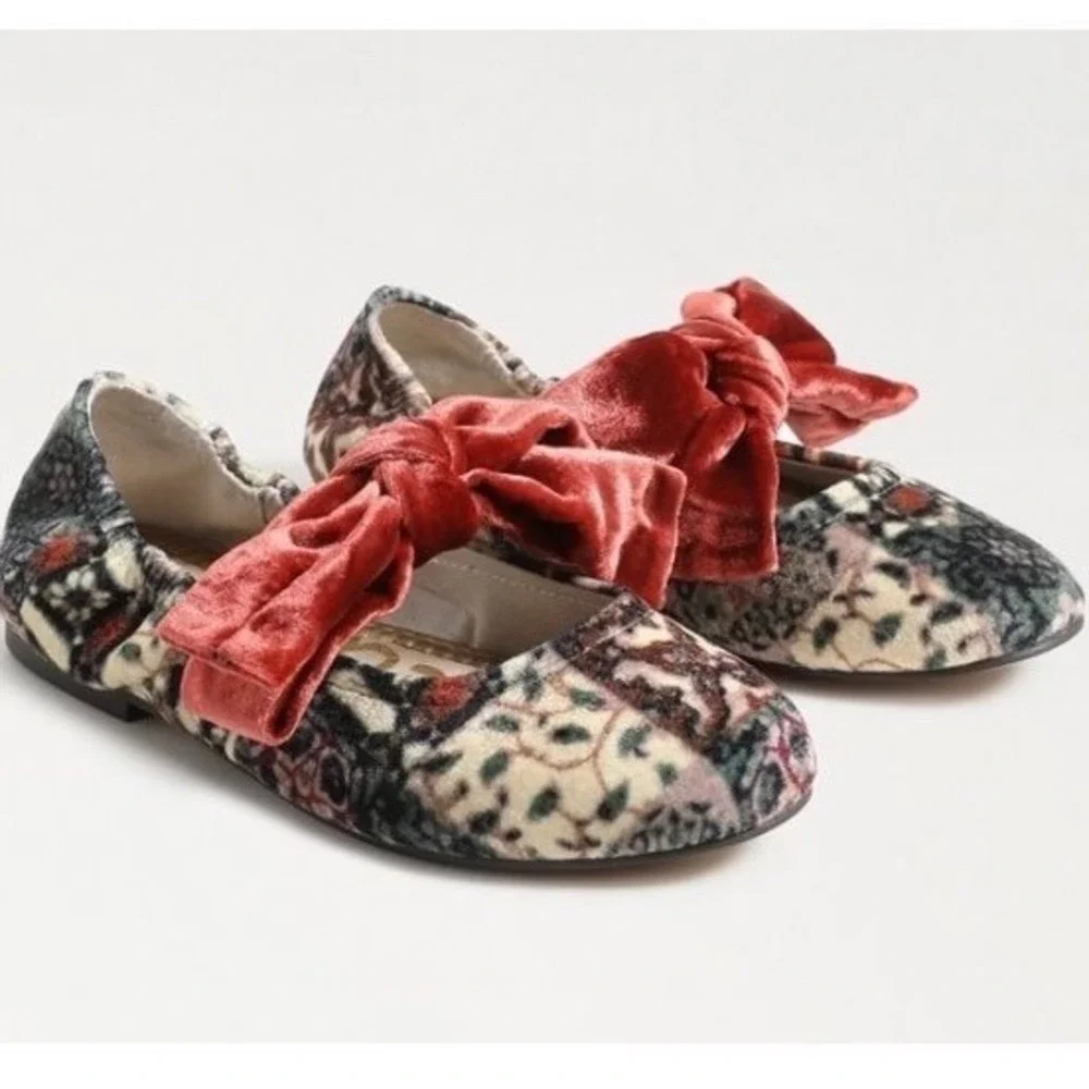 Sam Edelman Girls Velvet Floral Tapestry Ballet Flats with Oversized Bow Size 1